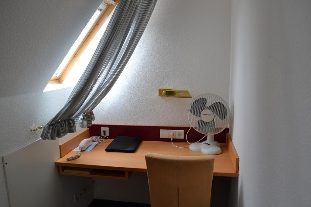 Hotel Hospiz Tübingen Kamer foto