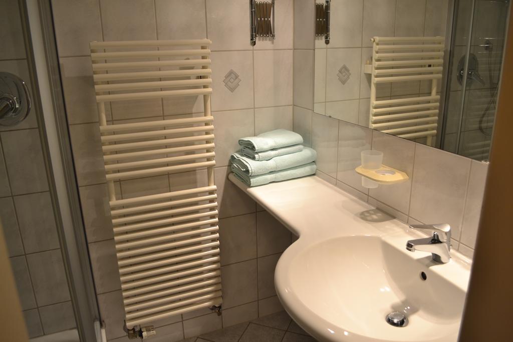 Hotel Hospiz Tübingen Buitenkant foto
