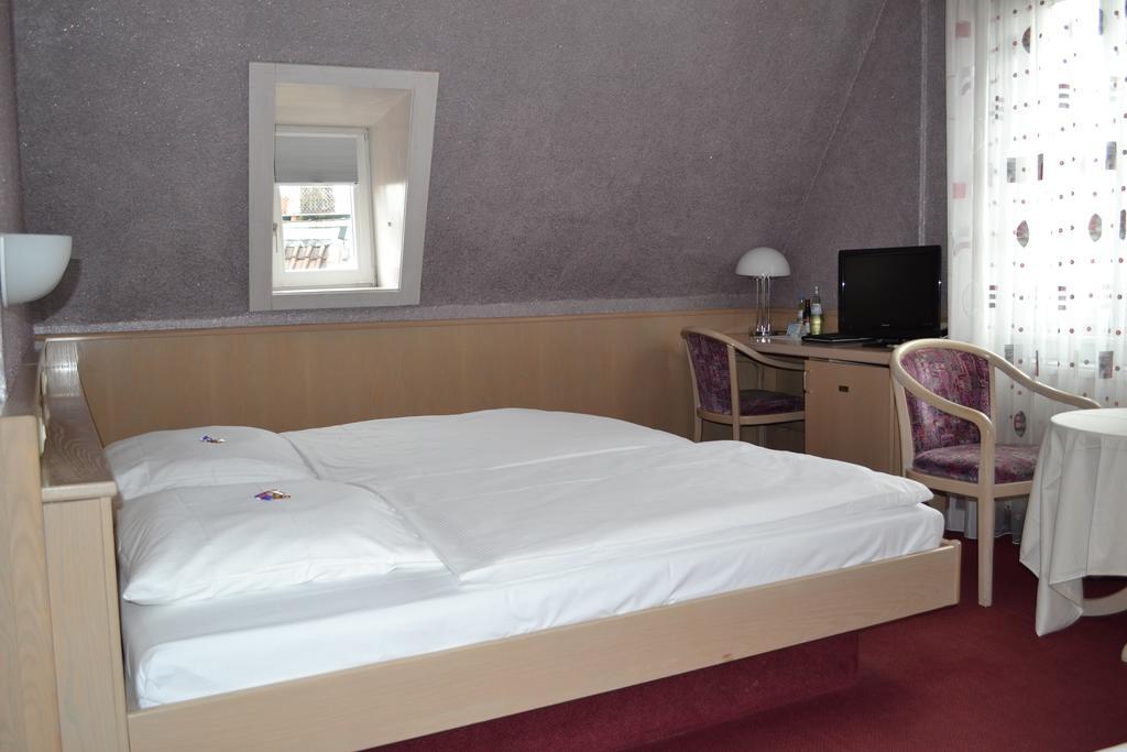 Hotel Hospiz Tübingen Buitenkant foto